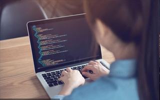 喀什 ,php声明和调用变量的符号是什么？